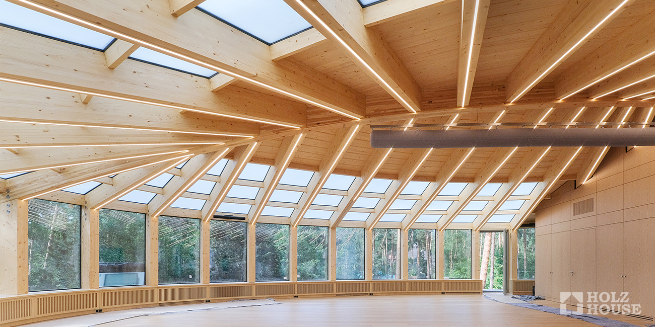 Стеклянная крыша в частном доме