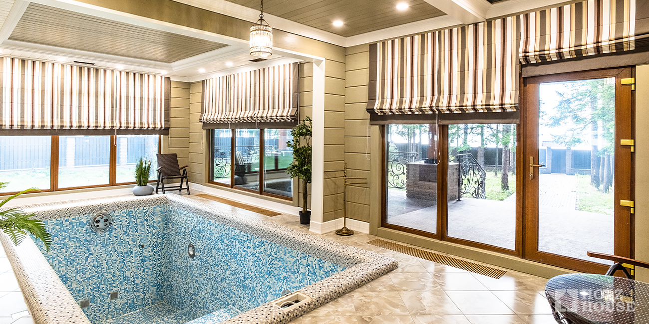 Установка обсады в деревянном доме