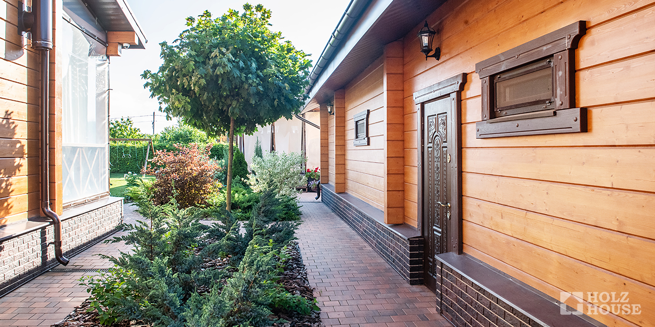 Размеры отмостки вокруг дома: нормы и правила