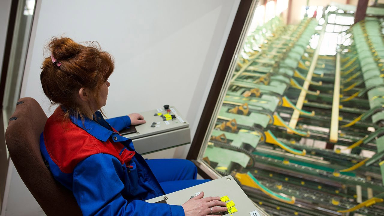 Открытие завода по производству клееного бруса Holz House в городе Луза. ВГТРК