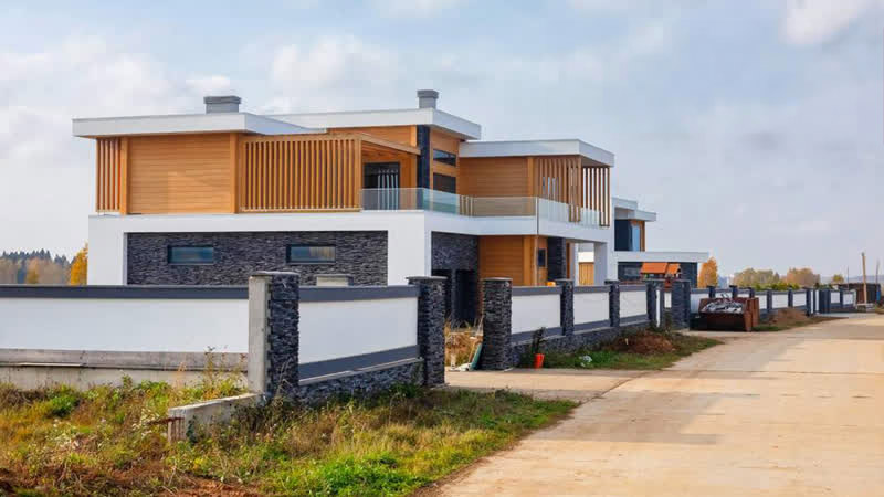 Дома Holz House в поселке Райт Вилладж