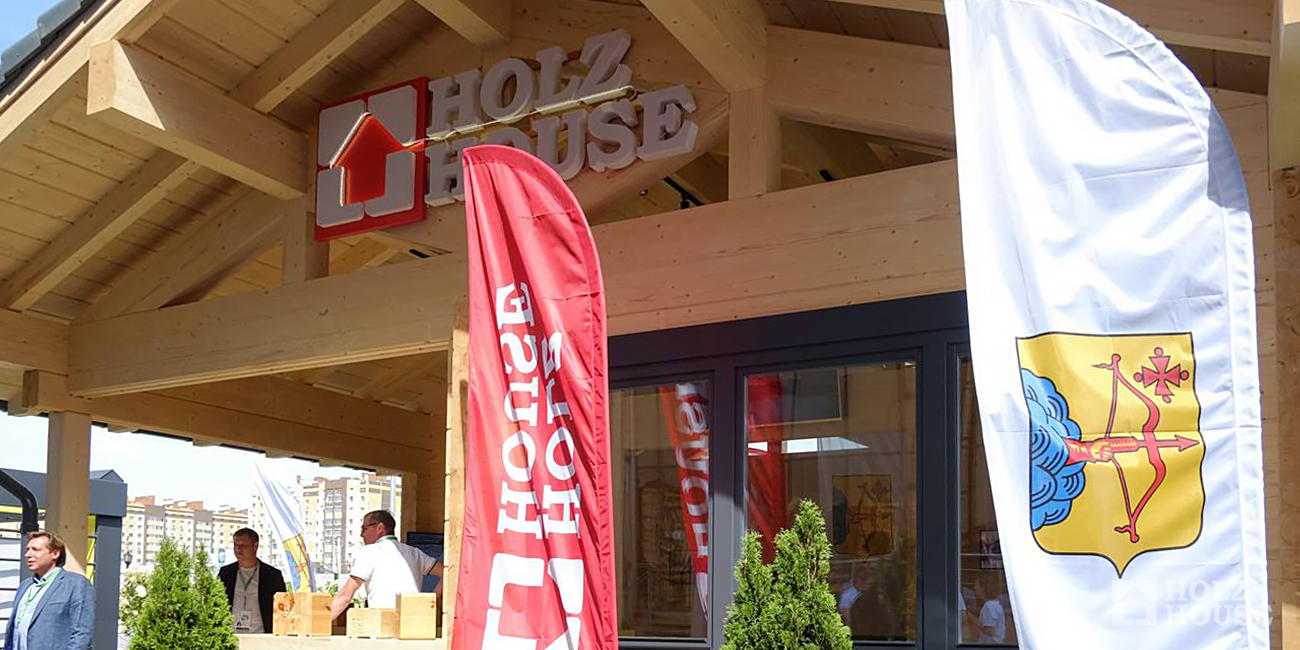  Михаил Мишустин высоко оценил проект компании «Хольц Хаус» по строительству школ из клеёного бруса