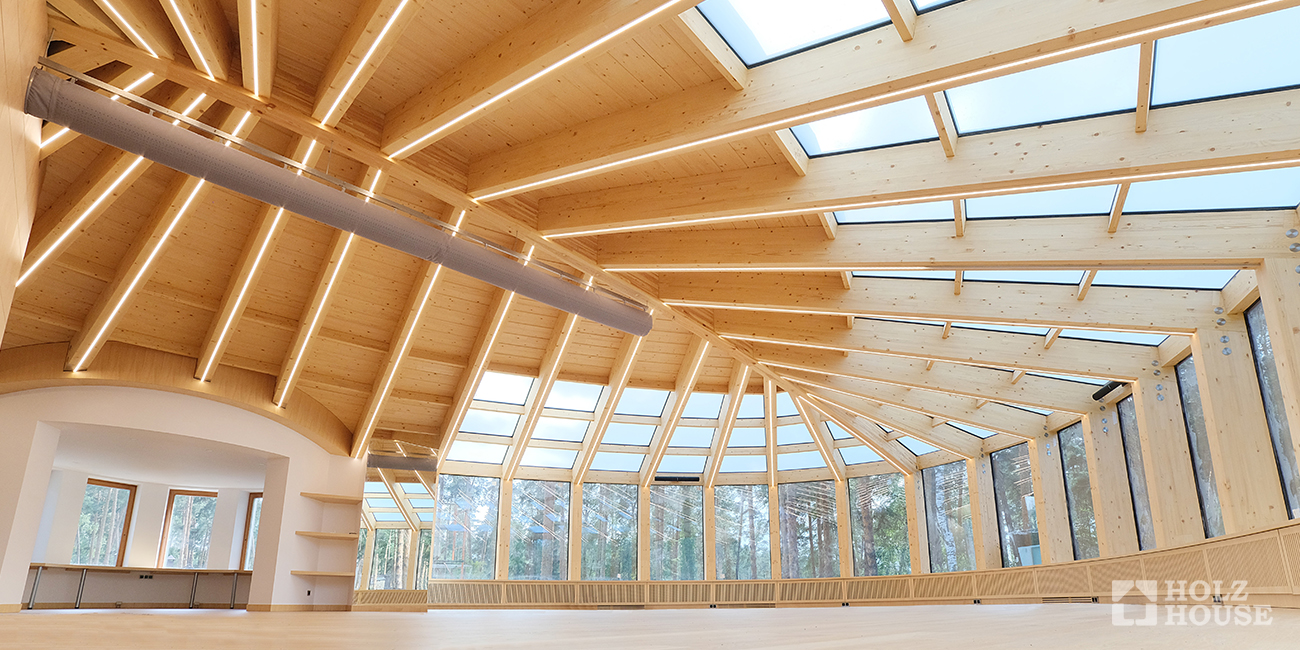 Стеклянная крыша в частном доме