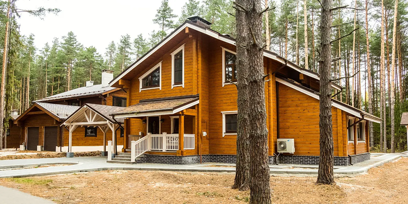 Сосновый берег