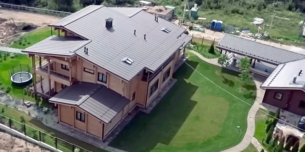 Дом из клееного бруса по проекту "Антони"