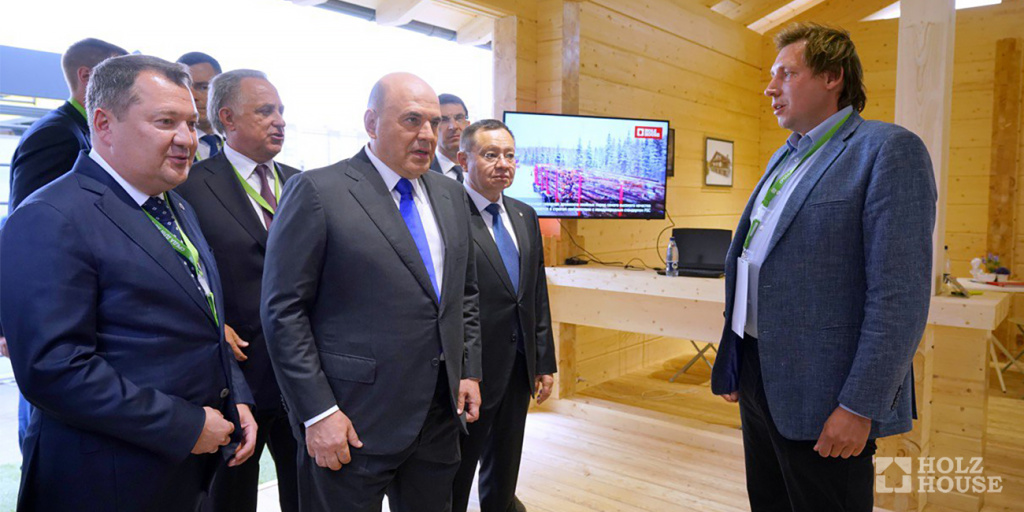  Михаил Мишустин высоко оценил проект компании «Хольц Хаус» по строительству школ из клеёного бруса