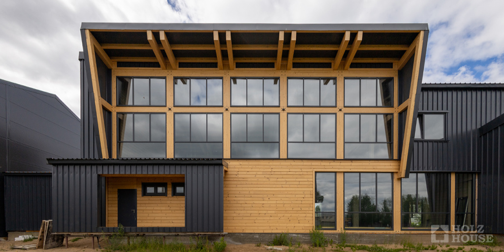 Губернатор Соколов посетил производство Holz House