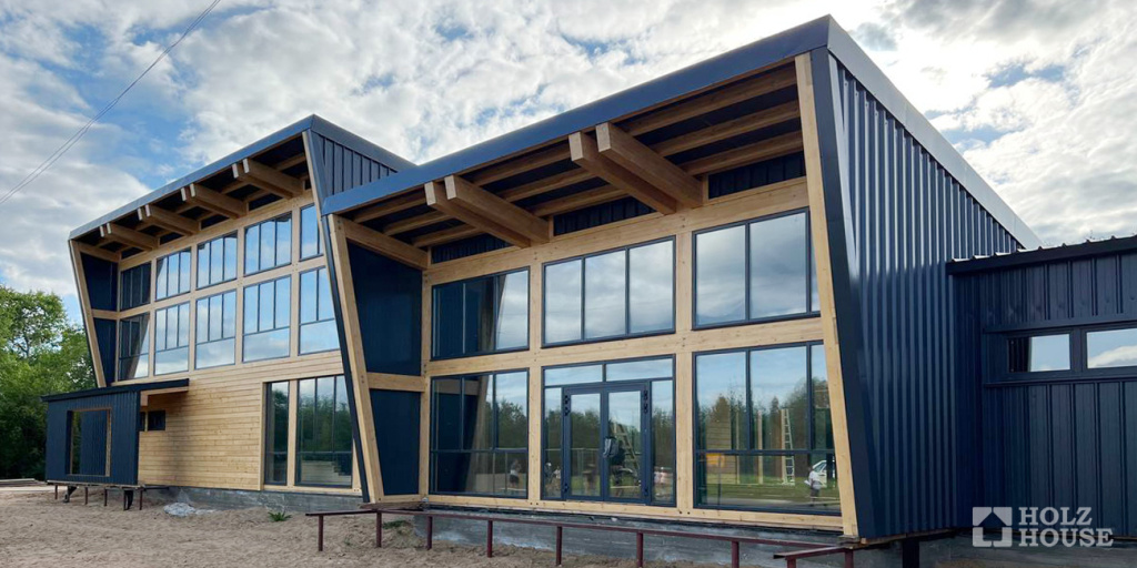 Вр.и.о. губернатора Кировской области Александр Соколов высоко оценил производственные и социальные программы компании «Хольц Хаус»