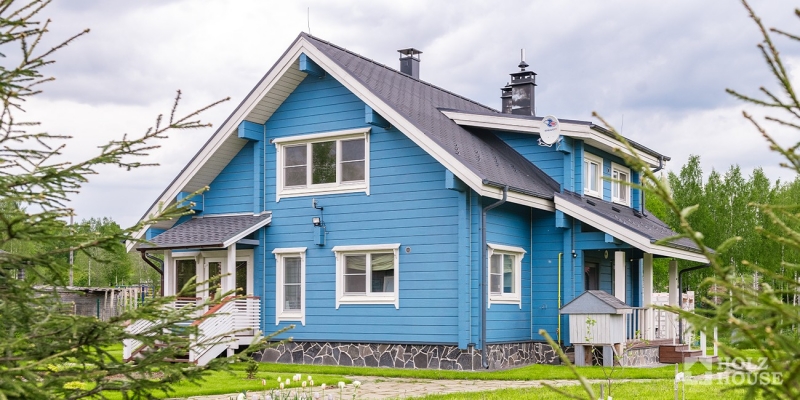 Миниатюрный дом из клееного бруса по проекту Антверпен - фото 1 на сайте Holz House