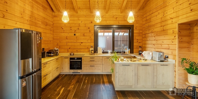 Одноэтажный коттедж с террасой и балконом по проекту по проекту Женева - фото 19 на сайте Holz House