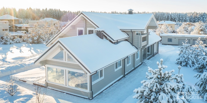 Двухэтажный коттедж с разноуровневой кровлей по проекту Хельсинки - фото 17 на сайте Holz House