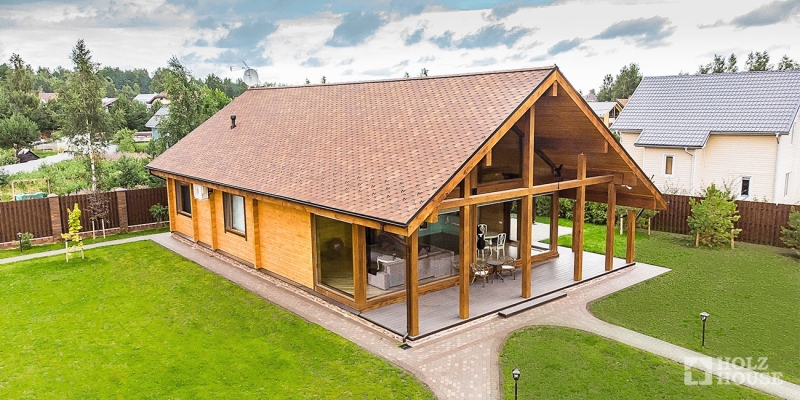 Двухэтажный дом из клееного бруса в стиле фахверк по проекту Карлстад - фото 2 на сайте Holz House