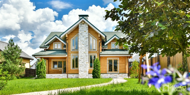 Двухэтажный дом из клееного бруса по проекту Корвет v2 - фото 1 на сайте Holz House