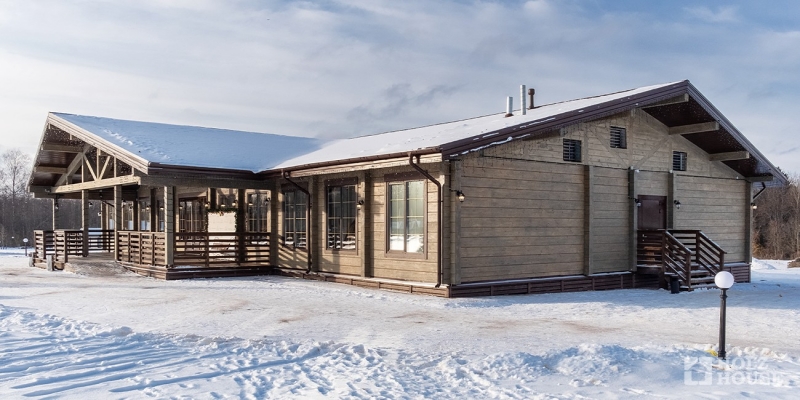 Построенные объекты Ресторан загородного экоотеля Лепота Holz House 4