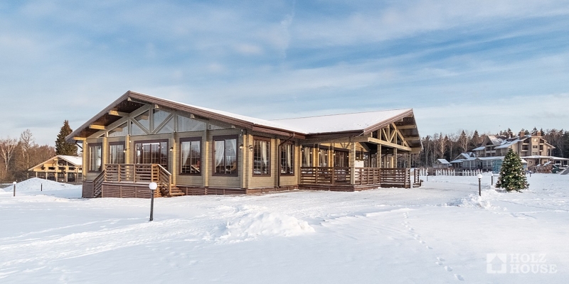 Построенные объекты Ресторан загородного экоотеля Лепота Holz House 5