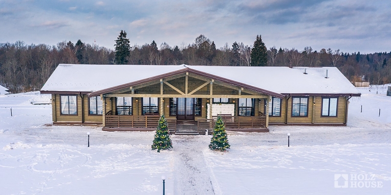 Построенные объекты Ресторан загородного экоотеля Лепота Holz House 9
