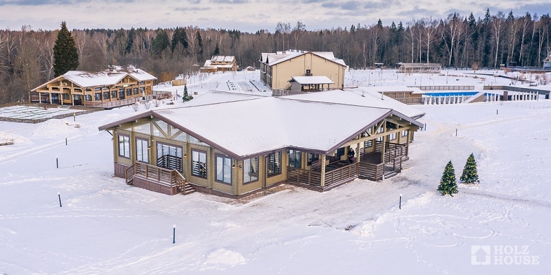 Построенные объекты Ресторан загородного экоотеля Лепота Holz House 10
