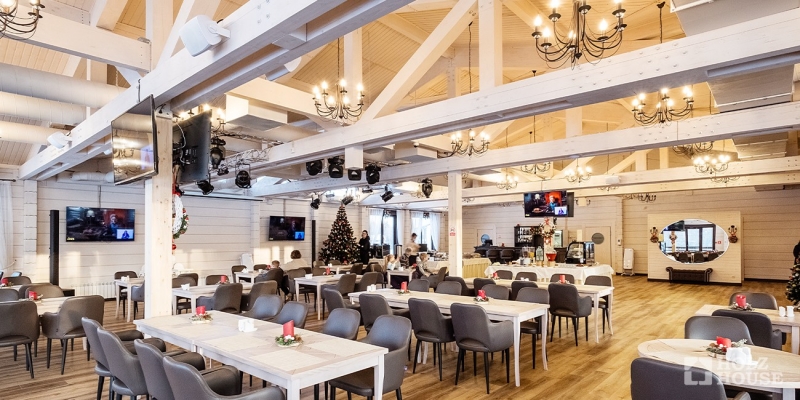 Построенные объекты Ресторан загородного экоотеля Лепота Holz House 17