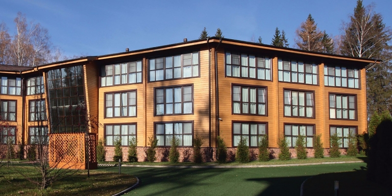 Загородный отель из клееного бруса Les Art Resort - фото 4 на сайте Holz House