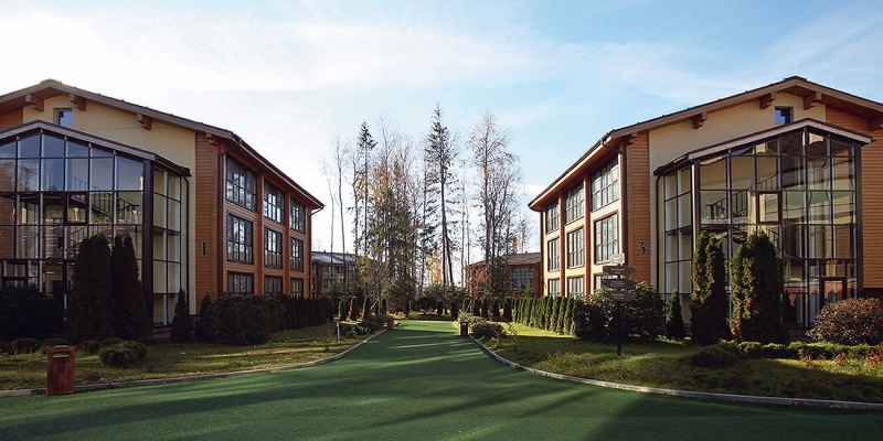 Загородный отель из клееного бруса Les Art Resort - фото 9 на сайте Holz House