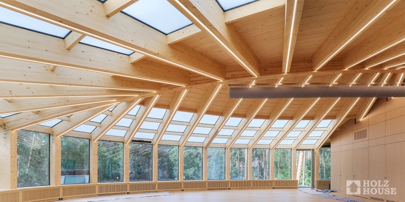 Спортивный зал из клееного бруса по проекту Лестер - фото 1 на сайте Holz House
