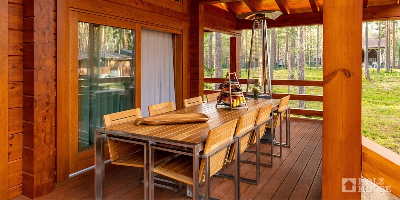 Одноэтажный дом из клееного бруса в стиле шале с террасой по проекту Лугано - фото 10 на сайте Holz House