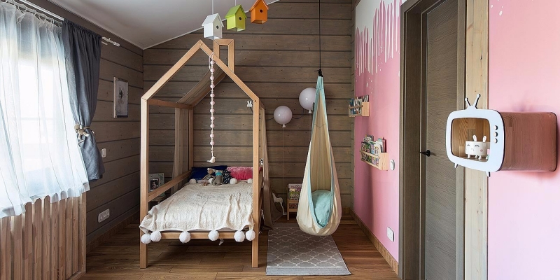 Светлый двухэтажный дом из клееного бруса по проекту Монтелимар- фото 12 на сайте Holz House