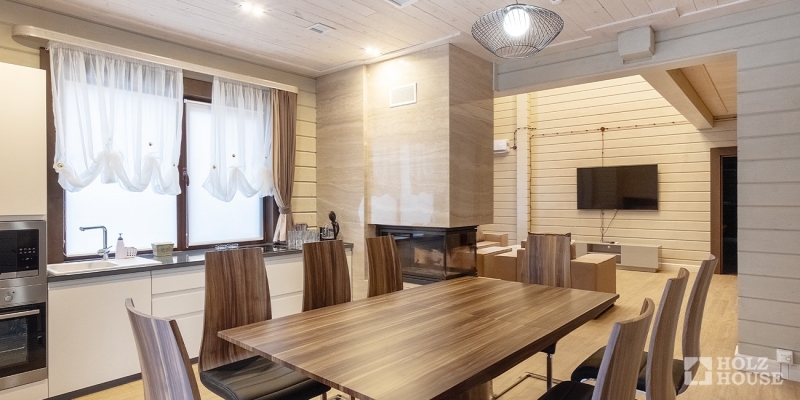 Двухэтажная усадьба из клееного бруса по проекту Пицунда - фото 16 на сайте Holz House