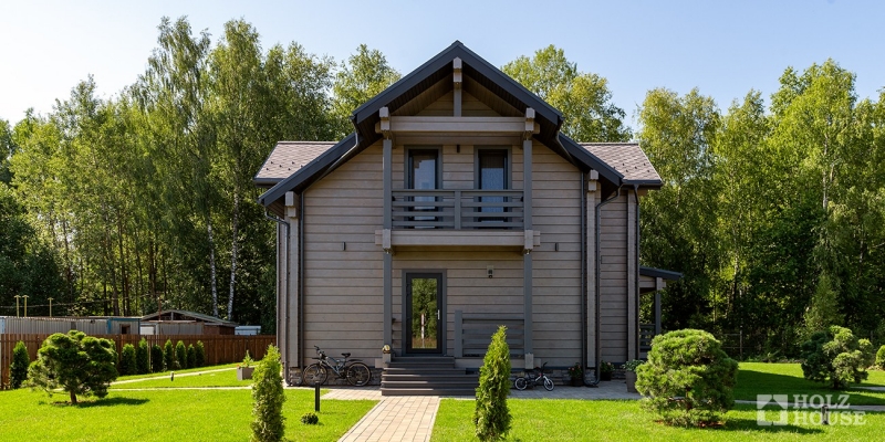 Двухэтажный дом со вторым светом, балконом и террасой по проекту Прага-мини - фото 6 на сайте Holz House