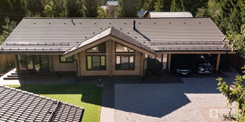 Одноэтажный дом из клееного бруса с гаражом и верандой по проекту Толедо - фото 4 на сайте Holz House