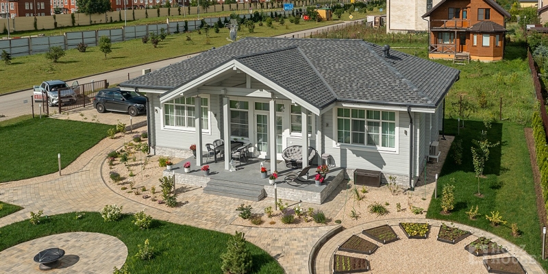 Одноэтажный дом в скандинавском стиле с верандой по проекту Турку - фото 6 на сайте Holz House